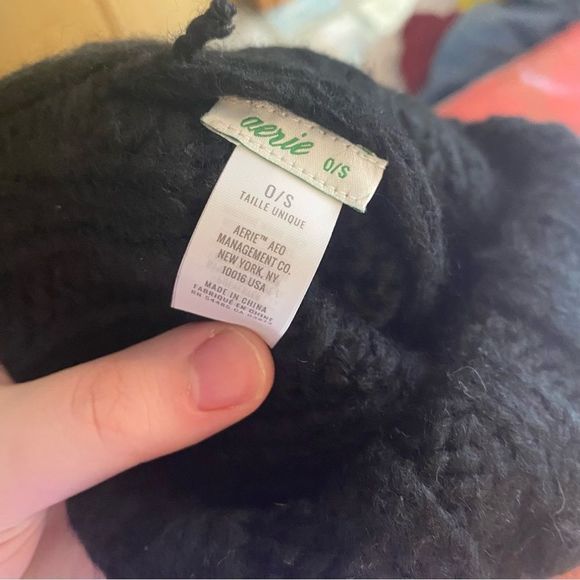 Aerie • Cable Knit Beanie in Black - Picture 6 of 6